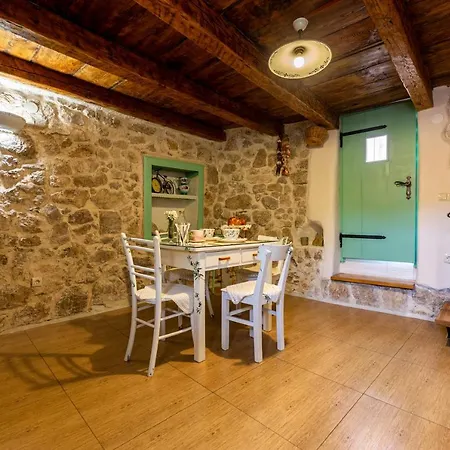 Parona Holiday Home Vrbnik  Exterior photo